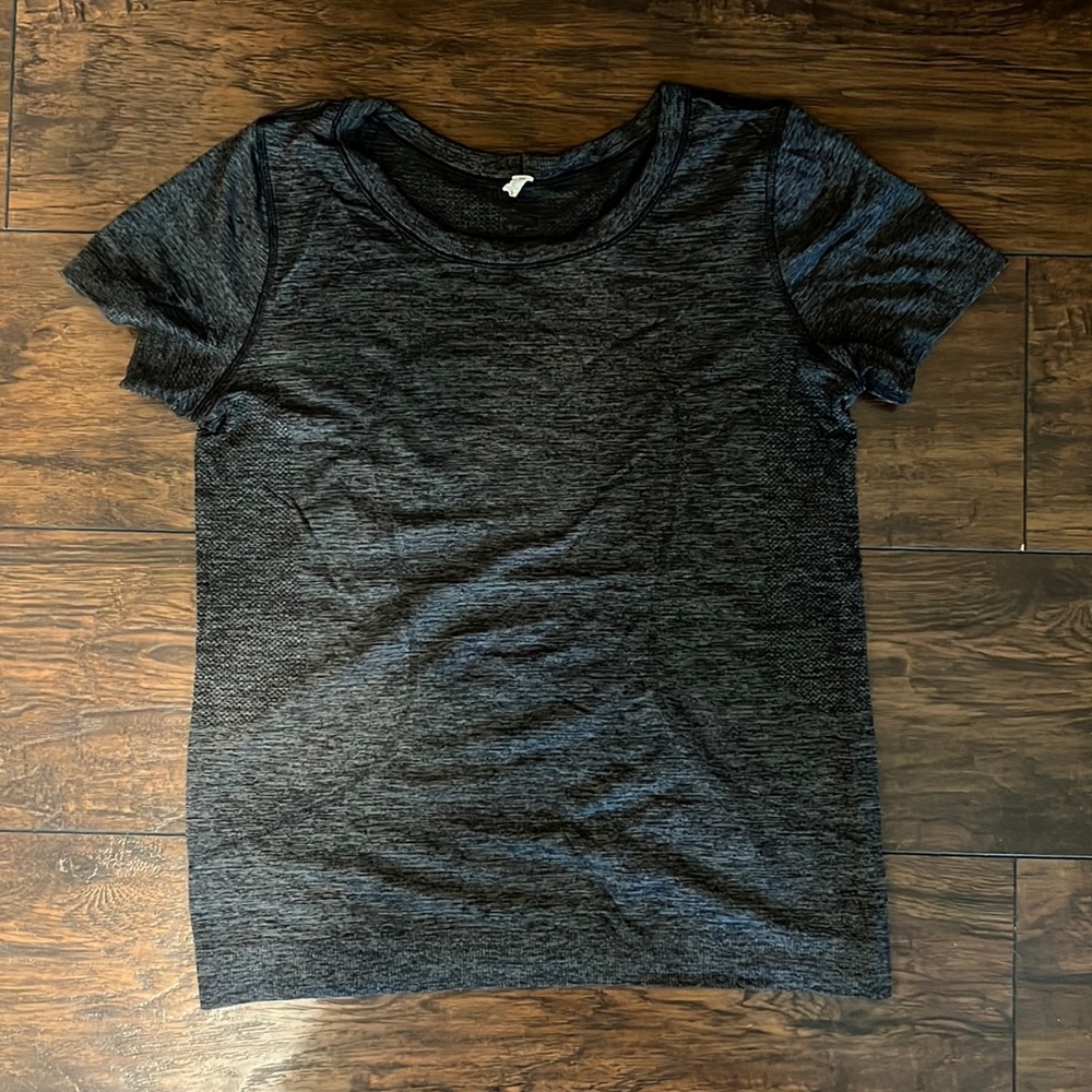 Lululemon swiftly tech crew!